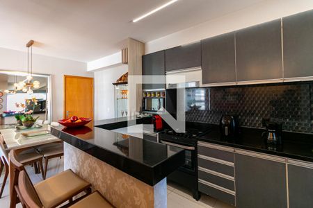 Cozinha  de apartamento à venda com 3 quartos, 88m² em Vila da Serra, Nova Lima