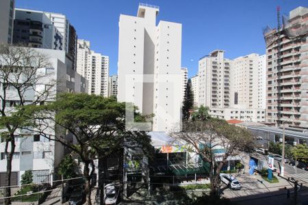 Vista de apartamento à venda com 2 quartos, 96m² em Moema, São Paulo