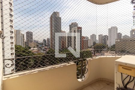 Varanda Sala  de apartamento para alugar com 2 quartos, 67m² em Campo Belo, São Paulo