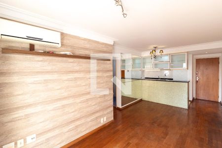 Sala  de apartamento para alugar com 2 quartos, 67m² em Campo Belo, São Paulo