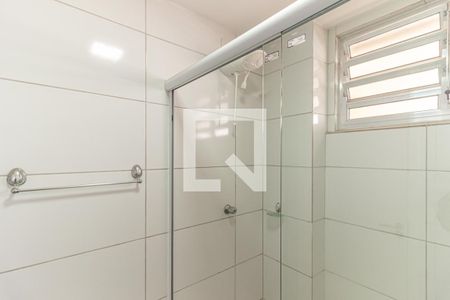 Banheiro de kitnet/studio à venda com 1 quarto, 32m² em Vila Buarque, São Paulo