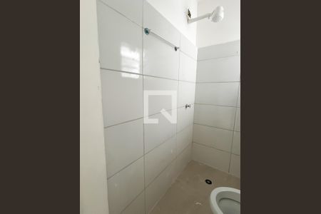 Banheiro de kitnet/studio para alugar com 1 quarto, 32m² em Freguesia do Ó, São Paulo