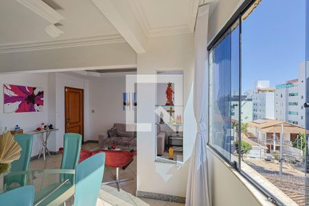 Sala de apartamento à venda com 4 quartos, 209m² em Castelo, Belo Horizonte