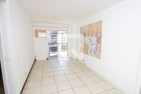 Sala de apartamento para alugar com 2 quartos, 82m² em Barra da Tijuca, Rio de Janeiro