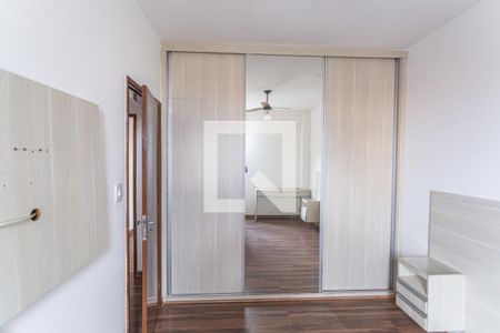 Armário do Quarto 1 de apartamento para alugar com 3 quartos, 127m² em Sagrada Família, Belo Horizonte