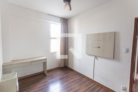 Quarto 1 de apartamento para alugar com 3 quartos, 127m² em Sagrada Família, Belo Horizonte