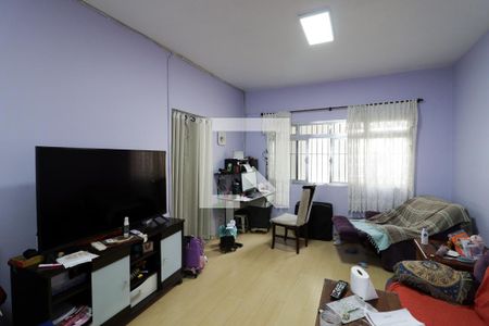 Sala de casa à venda com 3 quartos, 210m² em Parque Peruche, São Paulo