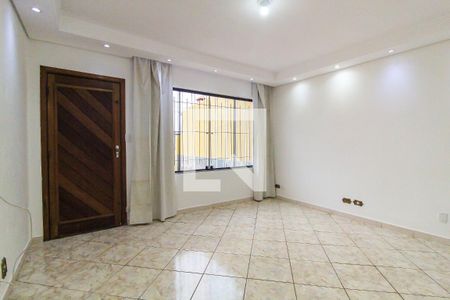 Sala de casa para alugar com 3 quartos, 175m² em Vila Carmosina, São Paulo