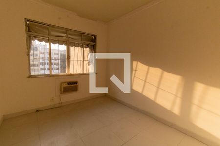 Quarto 01 de apartamento à venda com 2 quartos, 71m² em Icaraí, Niterói