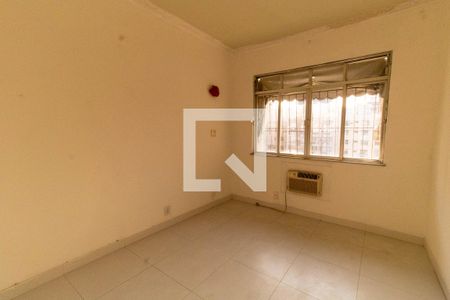 Quarto 01 de apartamento para alugar com 2 quartos, 71m² em Icaraí, Niterói