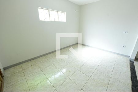 Sala de casa para alugar com 3 quartos, 150m² em Loteamento Celina Park, Goiânia