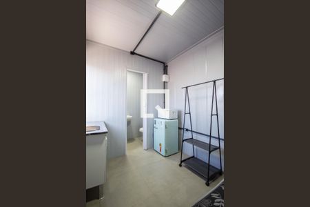 Kitnet/Studio para alugar com 1 quarto, 10m² em Vila Osasco, Osasco