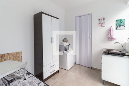 Kitnet/Studio para alugar com 1 quarto, 10m² em Vila Osasco, Osasco