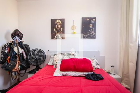 Quarto de apartamento à venda com 2 quartos, 42m² em Vila Pirajussara, São Paulo