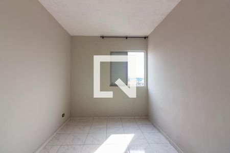 Quarto de apartamento à venda com 2 quartos, 56m² em Quitaúna, Osasco