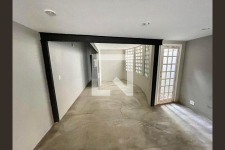 Casa à venda com 1 quarto, 75m² em Cerqueira César, São Paulo