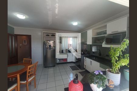 Casa à venda com 4 quartos, 231m² em Vila Floresta, Santo André