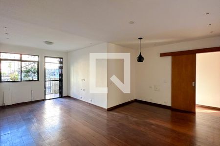 Sala de apartamento à venda com 3 quartos, 120m² em Laranjeiras, Rio de Janeiro