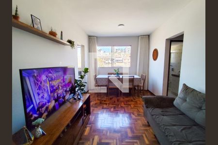 Sala de apartamento à venda com 2 quartos, 88m² em Sagrada Família, Belo Horizonte