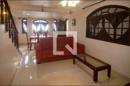 Sala de casa à venda com 4 quartos, 186m² em Portuguesa, Rio de Janeiro