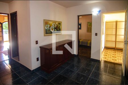 hall da escada de casa à venda com 4 quartos, 186m² em Portuguesa, Rio de Janeiro