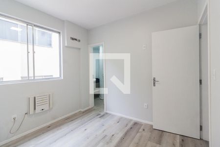 Quarto de apartamento para alugar com 3 quartos, 105m² em Centro, Florianópolis