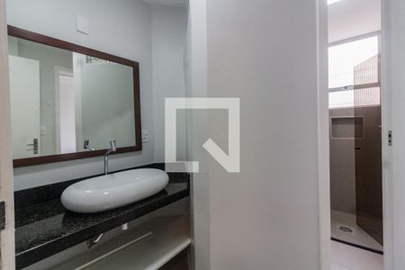 Banheiro de apartamento para alugar com 3 quartos, 105m² em Centro, Florianópolis