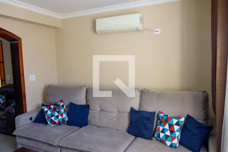 sala de casa à venda com 3 quartos, 195m² em Jardim das Flores, Osasco