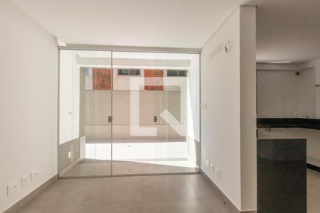 Sala de apartamento à venda com 2 quartos, 103m² em Savassi, Belo Horizonte