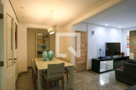 Sala de apartamento à venda com 3 quartos, 130m² em Serra, Belo Horizonte