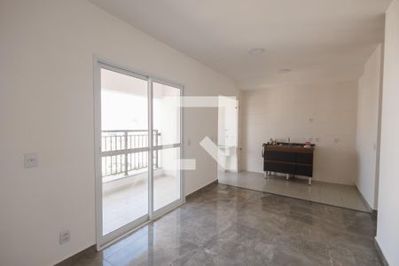 Apartamento para alugar com 69m², 2 quartos e 2 vagasSala