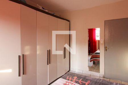 Quarto 1 de casa à venda com 3 quartos, 70m² em Jardim Angela (zona Leste), São Paulo