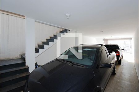 Apartamento à venda com 90m², 2 quartos e 1 vaga Apartamento à venda com 90m², 2 quartos e 1 vagaGaragem