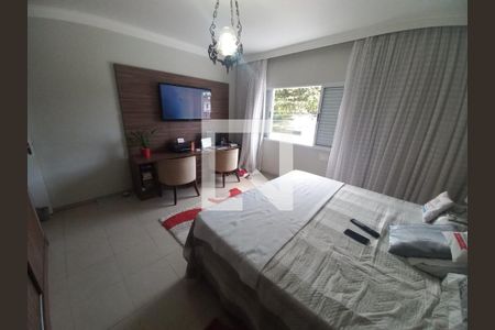 Quarto 1 de casa para alugar com 3 quartos, 210m² em Vila Cascatinha, São Vicente