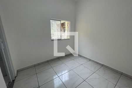 Quarto de casa para alugar com 1 quarto, 35m² em Vila São Luís, Duque de Caxias