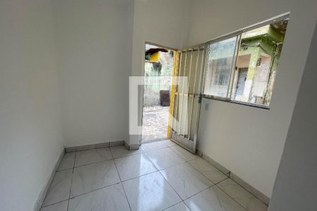 Sala de casa para alugar com 1 quarto, 35m² em Vila São Luís, Duque de Caxias