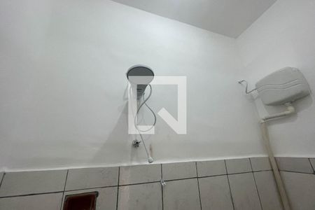 Banheiro de casa para alugar com 1 quarto, 35m² em Vila São Luís, Duque de Caxias