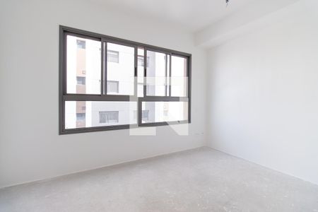 Sala/Quarto de apartamento à venda com 1 quarto, 21m² em Vila Firmiano Pinto, São Paulo