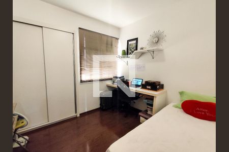 Quarto 1 de apartamento à venda com 4 quartos, 115m² em Santo Antônio, Belo Horizonte