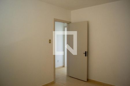 Quarto 1 de apartamento para alugar com 2 quartos, 55m² em Santa Tereza, Porto Alegre