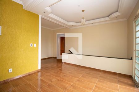 Sala 3 de casa para alugar com 4 quartos, 210m² em Recanto das Emas, Brasília