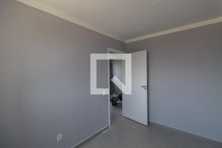 Quarto 1 de apartamento para alugar com 2 quartos, 42m² em Guaianazes, São Paulo