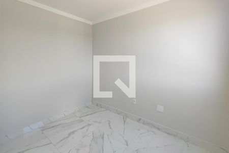 Quarto 1 de apartamento para alugar com 2 quartos, 44m² em Jardim Esmeraldina, Campinas