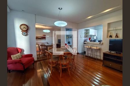 Sala de apartamento para alugar com 2 quartos, 75m² em Funcionários, Belo Horizonte