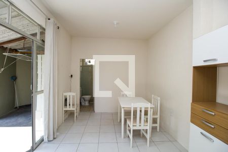 Sala/Cozinha de kitnet/studio para alugar com 1 quarto, 50m² em Carmo, Belo Horizonte