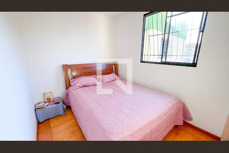 Quarto de apartamento à venda com 3 quartos, 62m² em Guarani, Belo Horizonte