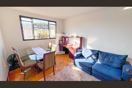 Sala de apartamento à venda com 3 quartos, 62m² em Guarani, Belo Horizonte