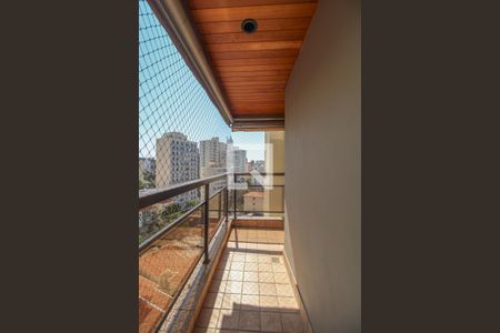 Varanda da sala  de apartamento à venda com 3 quartos, 84m² em Vila Itapura, Campinas