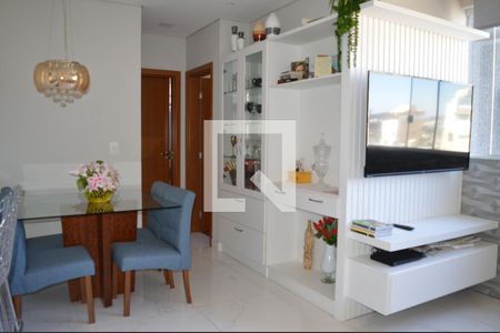 Sala de apartamento à venda com 2 quartos, 56m² em Cabral, Contagem