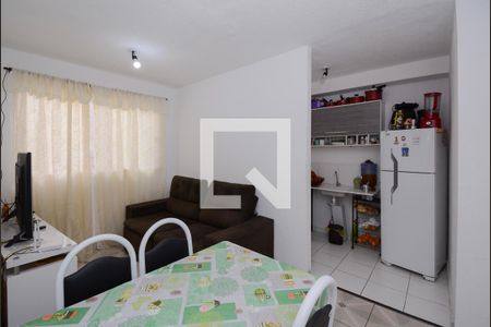 Sala de apartamento para alugar com 2 quartos, 43m² em Parque Bristol, São Paulo
